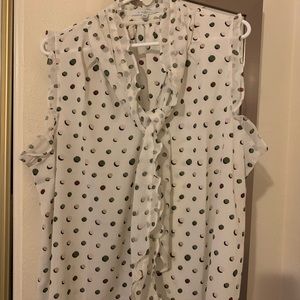 Sleeveless blouse with ruffles and front tie, great condition!